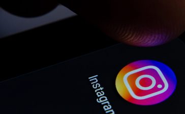 Fitur baru Instagram, yakni balas Stories bisa berupa audio.