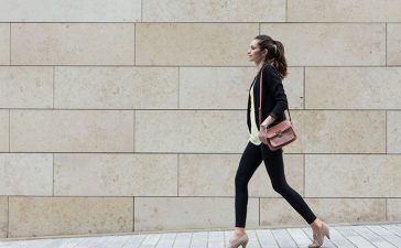 woman-walking-to-work