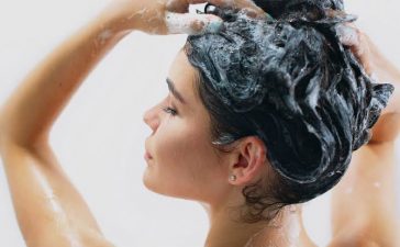 shampoo-woman