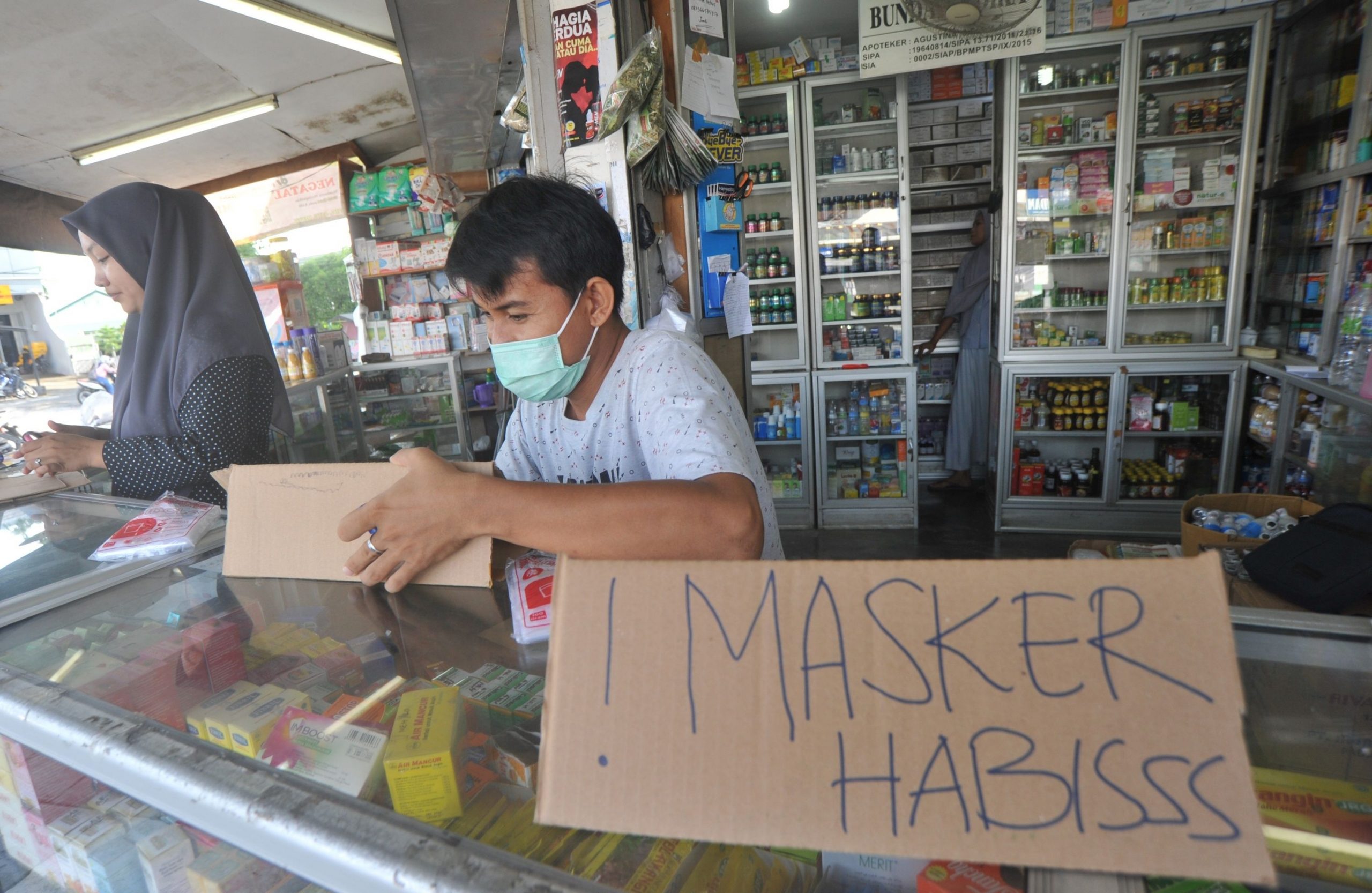 panic-buying-masker