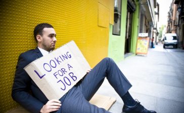 Kemnaker berbagi langkah turunkan angka pengangguran tahun ini.
