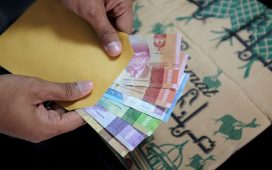 Kesepakatan pemberian THR pada pekerja Dunkin Donuts.