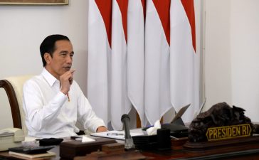 Presiden targetkan 7,5 juta warga Jakarta tervaksinasi pada Agustus.