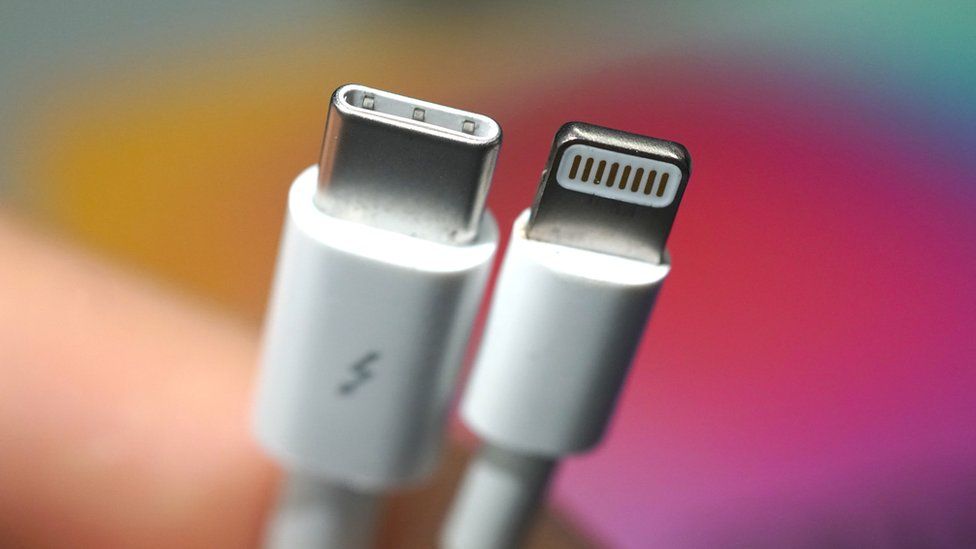 4 Alasan USB Type-C Lebih Baik daripada Konektor Lightning Apple ...