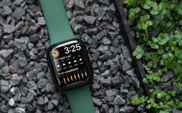 Apple Watch. (source: The Verge)