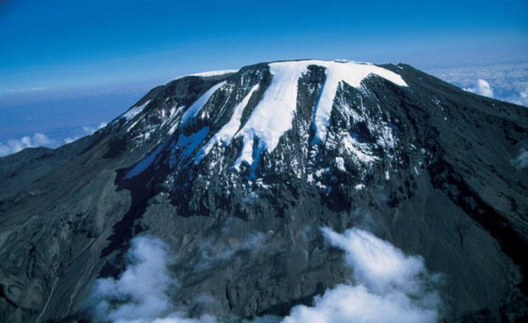 Gunung Kilimanjaro. Dok/World Wildlife Fund