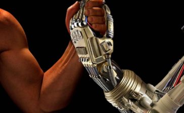 Manusia vs Robot. Dok/Cape Business New