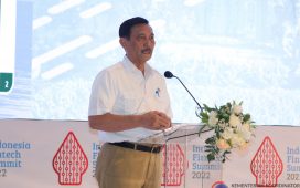 Menko Maritim dan Investasi. Luhut B. Pandjaitan sebut investasi China ke Indonesia untuk proyek baterai EV merupakan yang pertama di dunia.