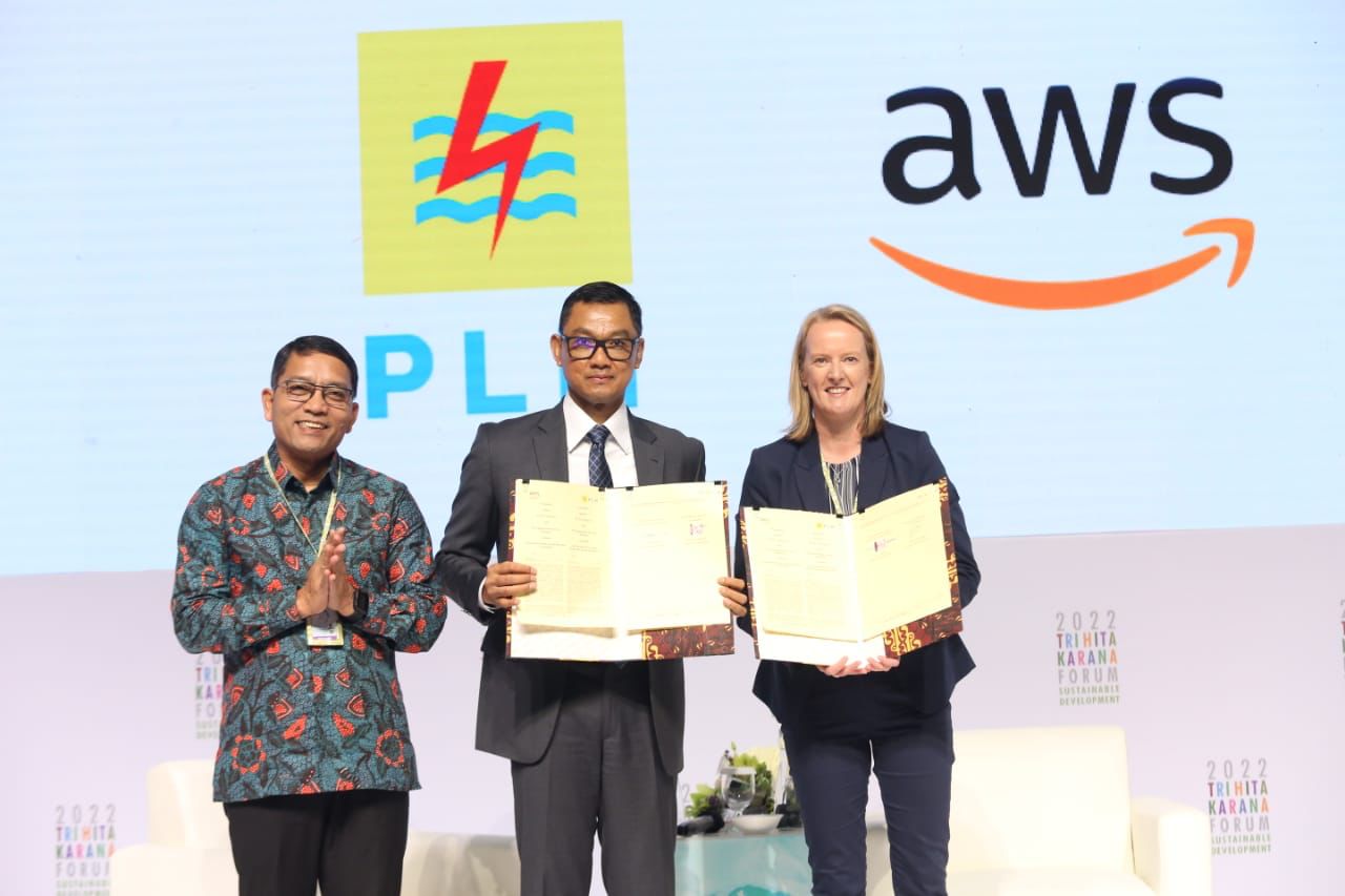 PLN gandeng Amazon untuk proyek tenaga surya. (dok. PLN)