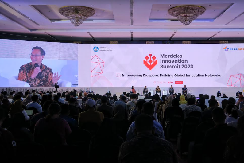 Managing Director Google Indonesia, Randy Jusuf di acara Merdeka Innovation Summit menjelaskan soal Program Bangkit 2024 yang menambah kurikulum AI.