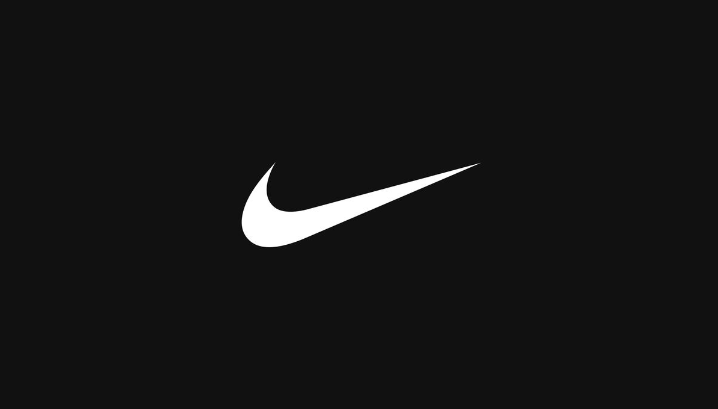 Nike lakukan PHK massal terhadap ribuan karyawannya karena restrukturisasi.
