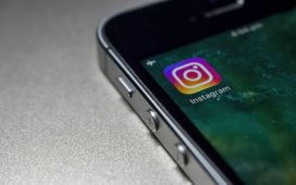 Ilustrasi cara memanfaatkan Instagram untuk mencari kerja.