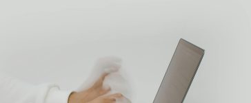 Ilustrasi Sebanyak 79% pengguna AI di Asia Pasifik membawa dan menggunakan alat AI generatif mereka sendiri ke tempat kerja.